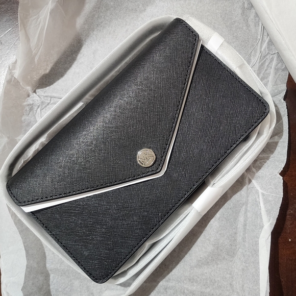 Michael Kors Saffiano Leather Envelope Crossbody Bag - Picture 1 of 5